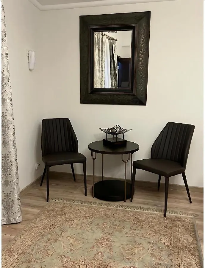 C-Entral American Studio Apartment Bucharest